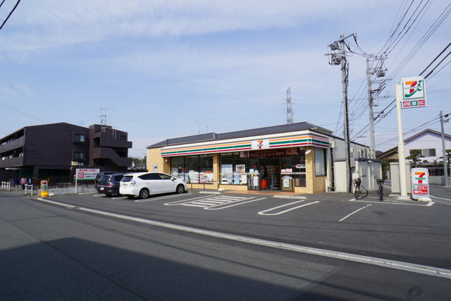 コンビニ　セブンイレブン相模原東淵野辺3丁目店（コンビニ）まで486m