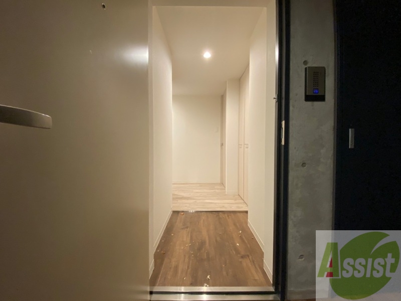 玄関　玄関です。白を基調としていて清潔感があります！