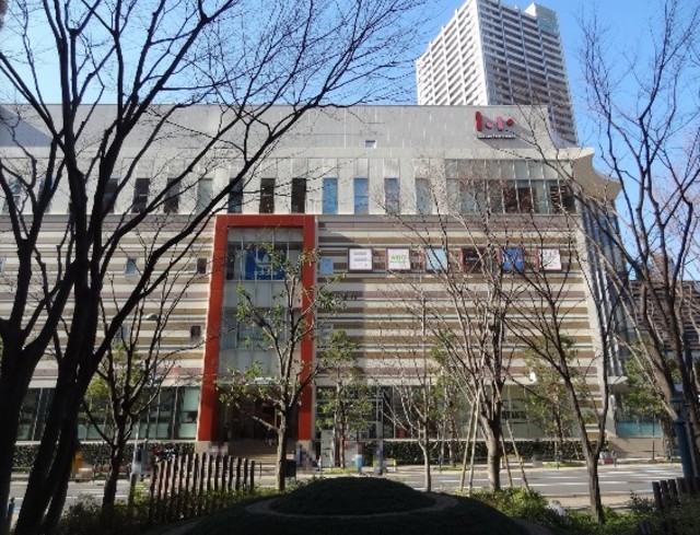 ショッピングセンター　ららテラス武蔵小杉（ショッピングセンター）まで342m