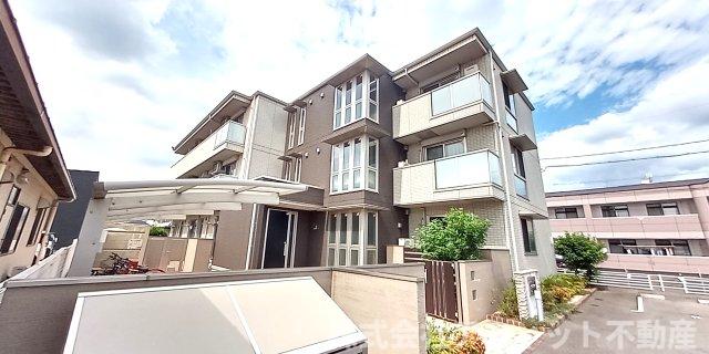 建物外観　D-roomセレーノ・軽量鉄骨造