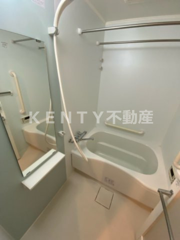 バス・シャワールーム　お風呂で日々の疲れを落としましょう