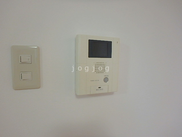 セキュリティ　モニターフォン完備・顔が見える安心感