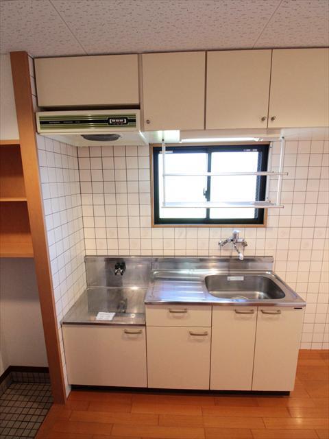 その他　松山市緑町　グリーンパレス　キッチン