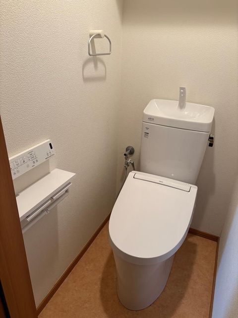 トイレ　※参考写真