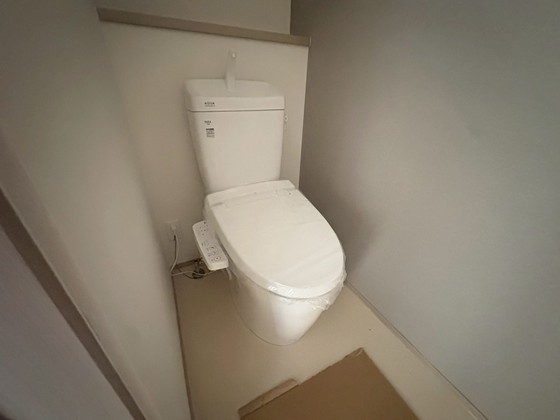 トイレ　※別部屋の写真です。