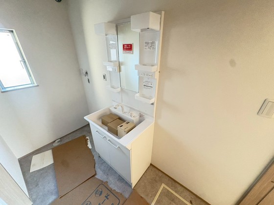 洗面設備　※別部屋の写真です。