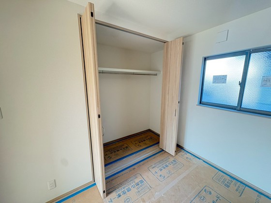 収納　※別部屋の写真です。