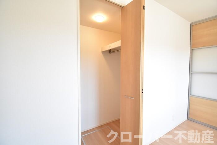 収納　ウォークインクローゼット