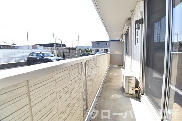 バルコニー　バルコニー