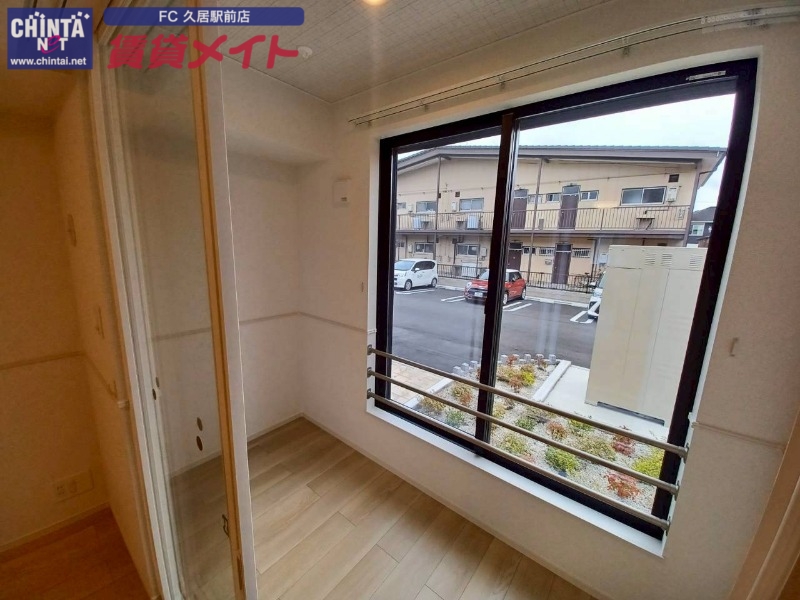 バルコニー　同型参考写真