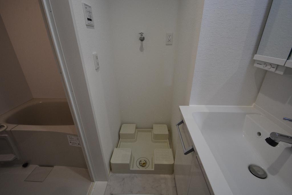 その他　洗濯機置場