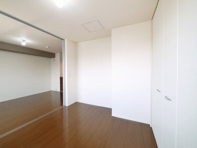 その他部屋・スペース　明るい洋室です。