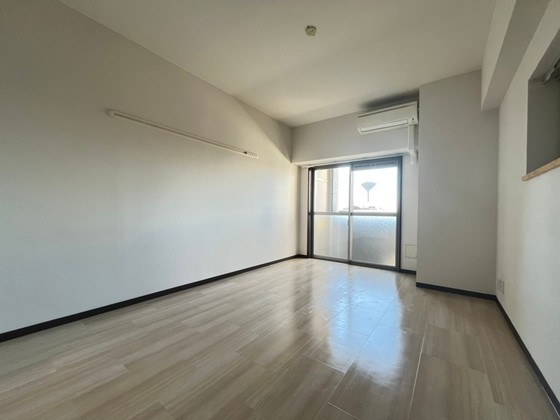 居室・リビング　※別部屋の写真です