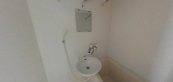 洗面設備　※別部屋の写真です