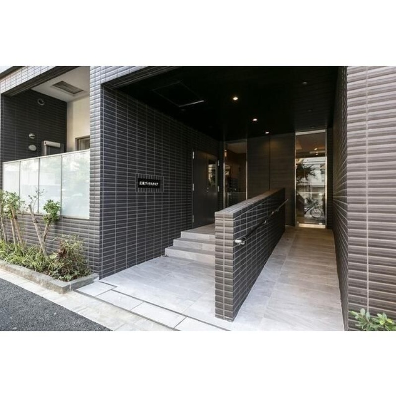 エントランス　広尾ヴィラスクエア