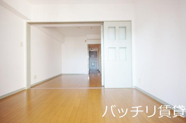 居室・リビング　別号室イメージの為、現状を優先致します。