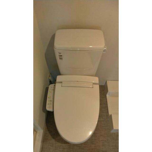 トイレ　※掲載写真は別室参考用