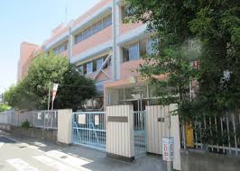小学校　高石市立羽衣小学校（小学校）まで602m