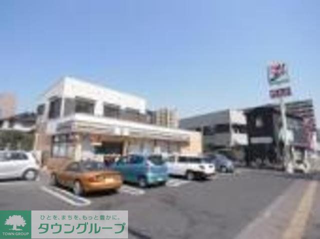 コンビニ　セブンイレブン（コンビニ）まで756m