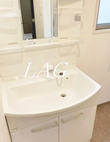 洗面設備　洗面台です。