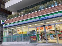 コンビニ　ファミリーマート 芝大門店（コンビニ）まで147m