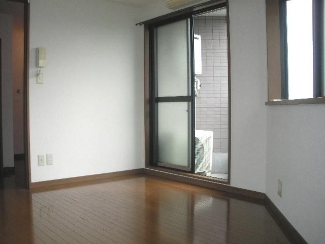 居室・リビング　★洋室７帖★