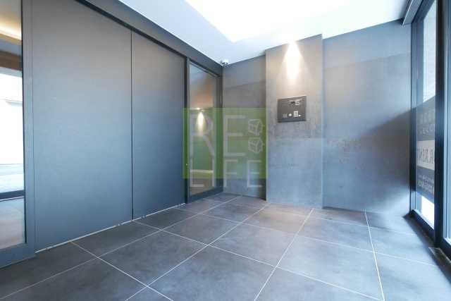 エントランス　リライフ浅草店