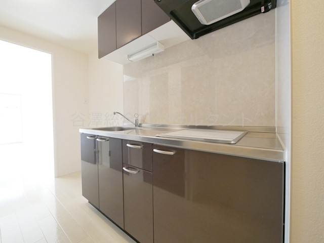 キッチン　システムキッチン（ＩＨ２口コンロ）