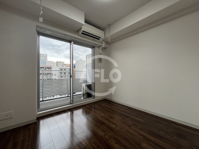 その他部屋・スペース　コンフォリア江坂広芝町　リビング