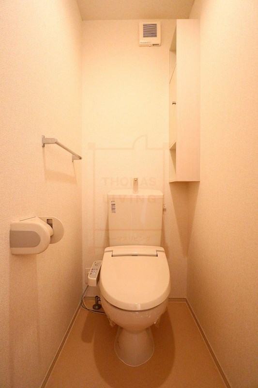 トイレ　・同型参考写真