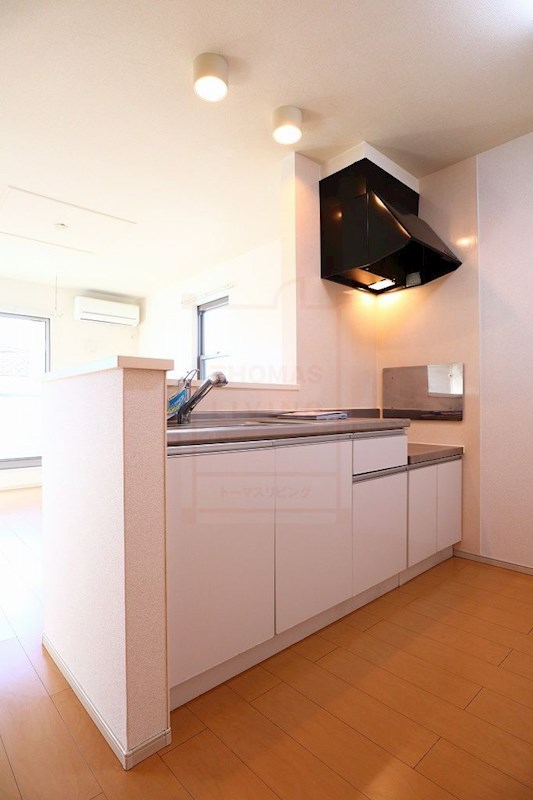 キッチン　・同型参考写真