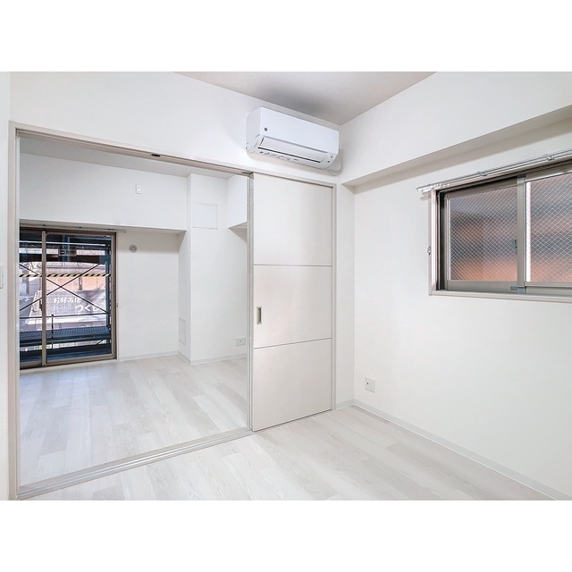 居室・リビング　洋室