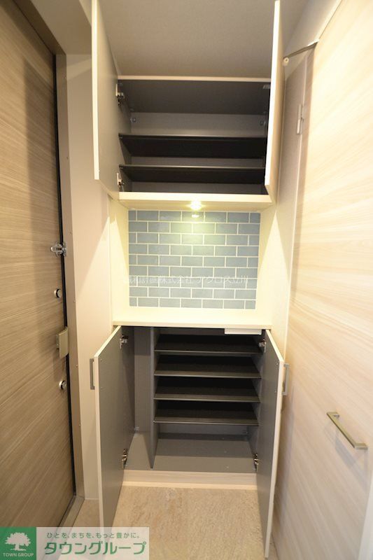 玄関　★お問い合わせはタウンハウジング聖蹟桜ヶ丘店まで★