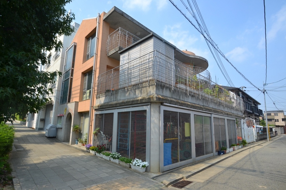 幼稚園・保育園　ゆりか保育園（幼稚園・保育園）まで542m