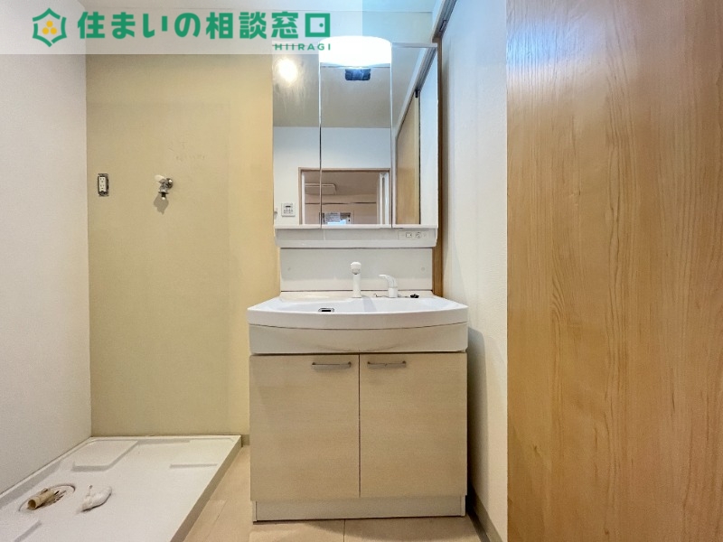 洗面設備　同型