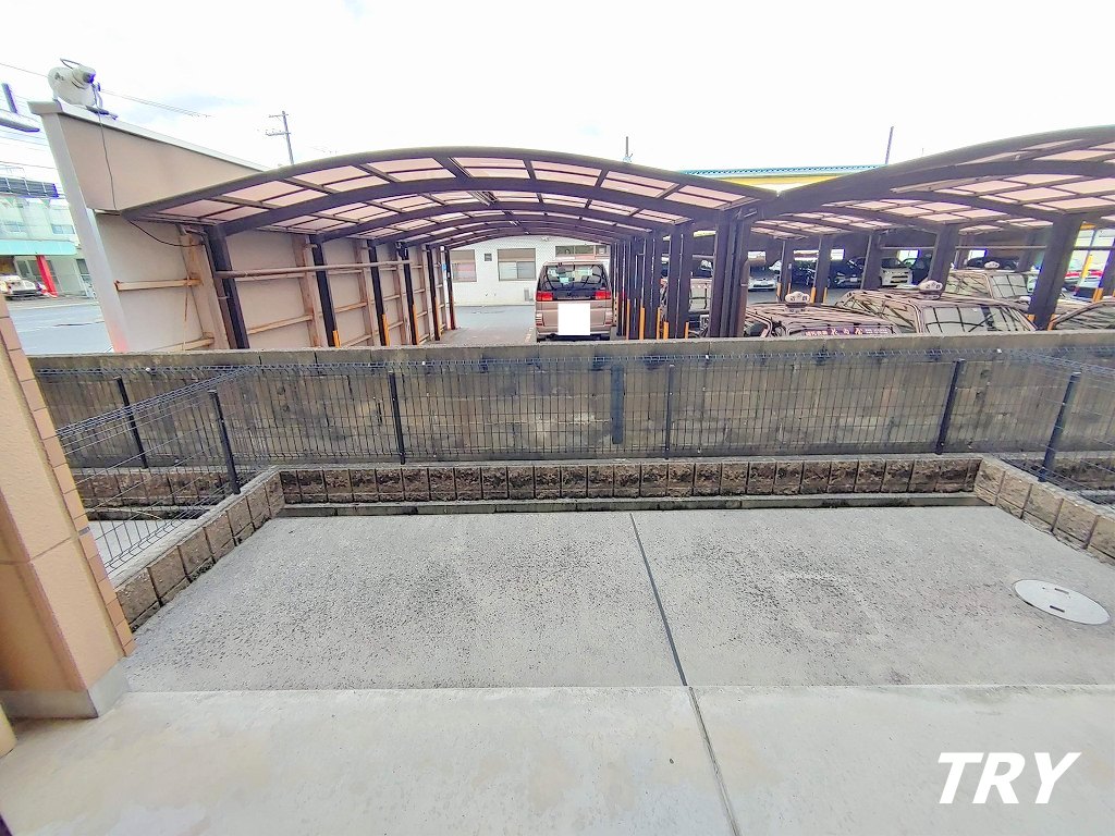 庭　専用庭付き