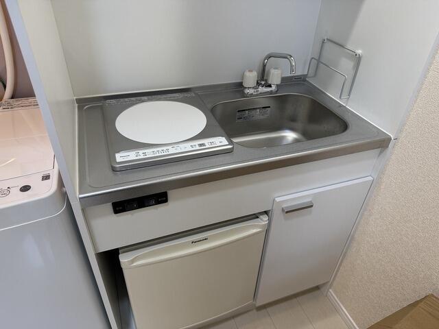 キッチン　同建物別部屋参考