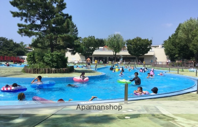 その他　菊名池公園プール（その他）まで705m