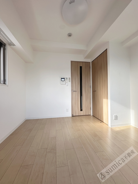 居室・リビング　インターネットも無料で使い放題♪