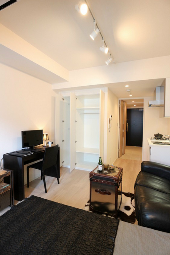 居室・リビング　別号室参考写真