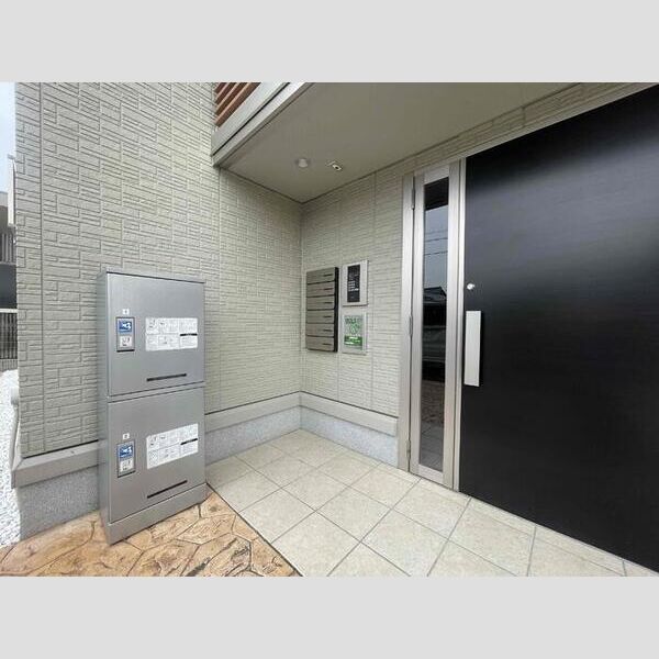 エントランス　エントランス