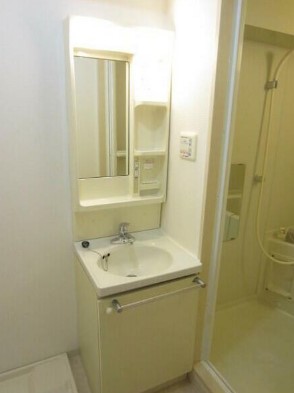 その他設備　室内洗濯機置き場。