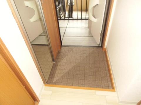 玄関　玄関（イメージ）