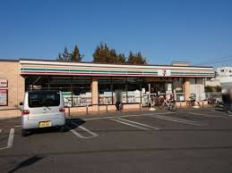 コンビニ　セブンイレブン 三鷹山中通り店（コンビニ）まで426m