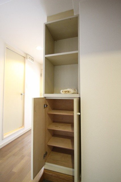 収納　同物件別号室のものです。