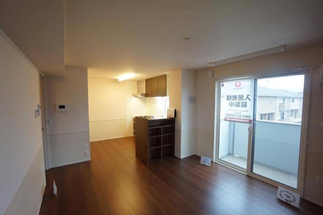 居室・リビング　リビング