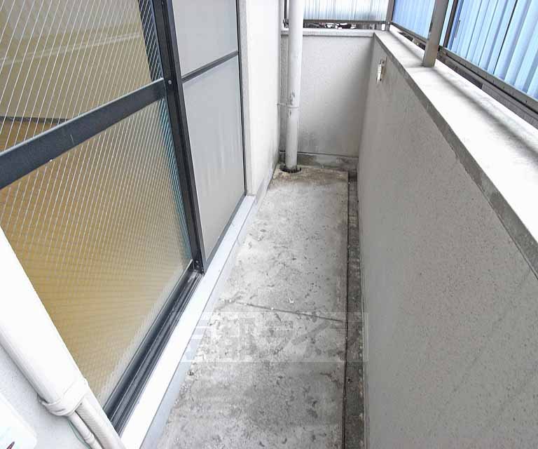 バルコニー　風通しが良いです。