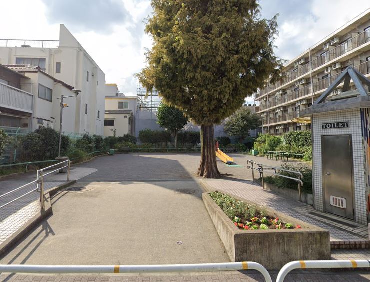 公園　谷垂公園（公園）まで111m