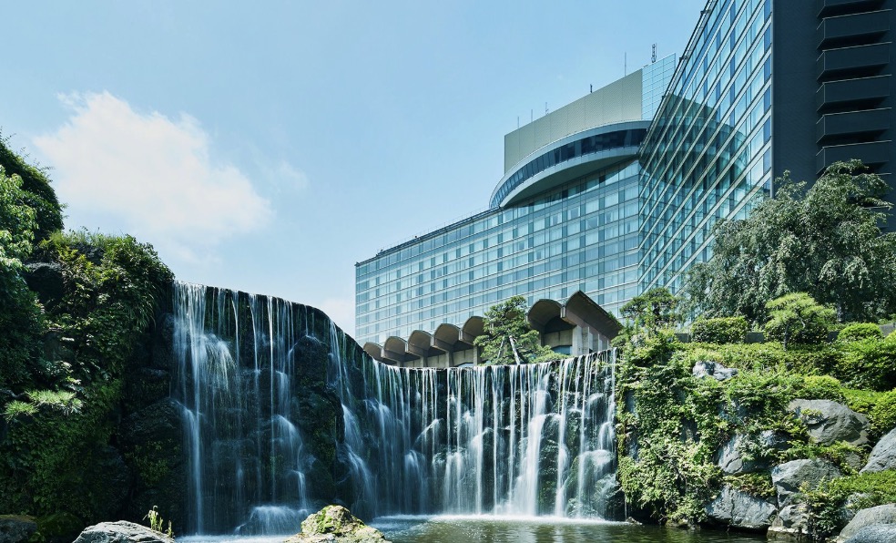 ショッピングセンター　ホテルニューオータニ（ショッピングセンター）まで663m