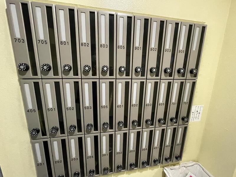 ロビー　メールボックス付きです！